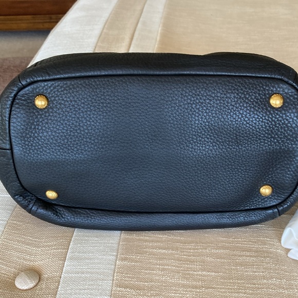 Prada Vitello Daino Bag in absolute perfect condition - Picture 3 of 7